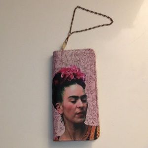 Frida wallet New